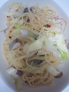 鯵とキャベツのパスタ