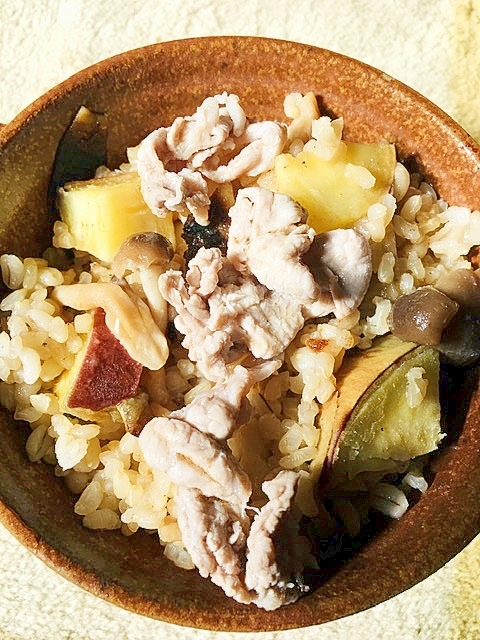 秋の炊き込みご飯 レシピ 作り方 By Waku 楽天レシピ 秋の炊き込みご飯 レシピ 作り方 By Waku 楽天レシピ