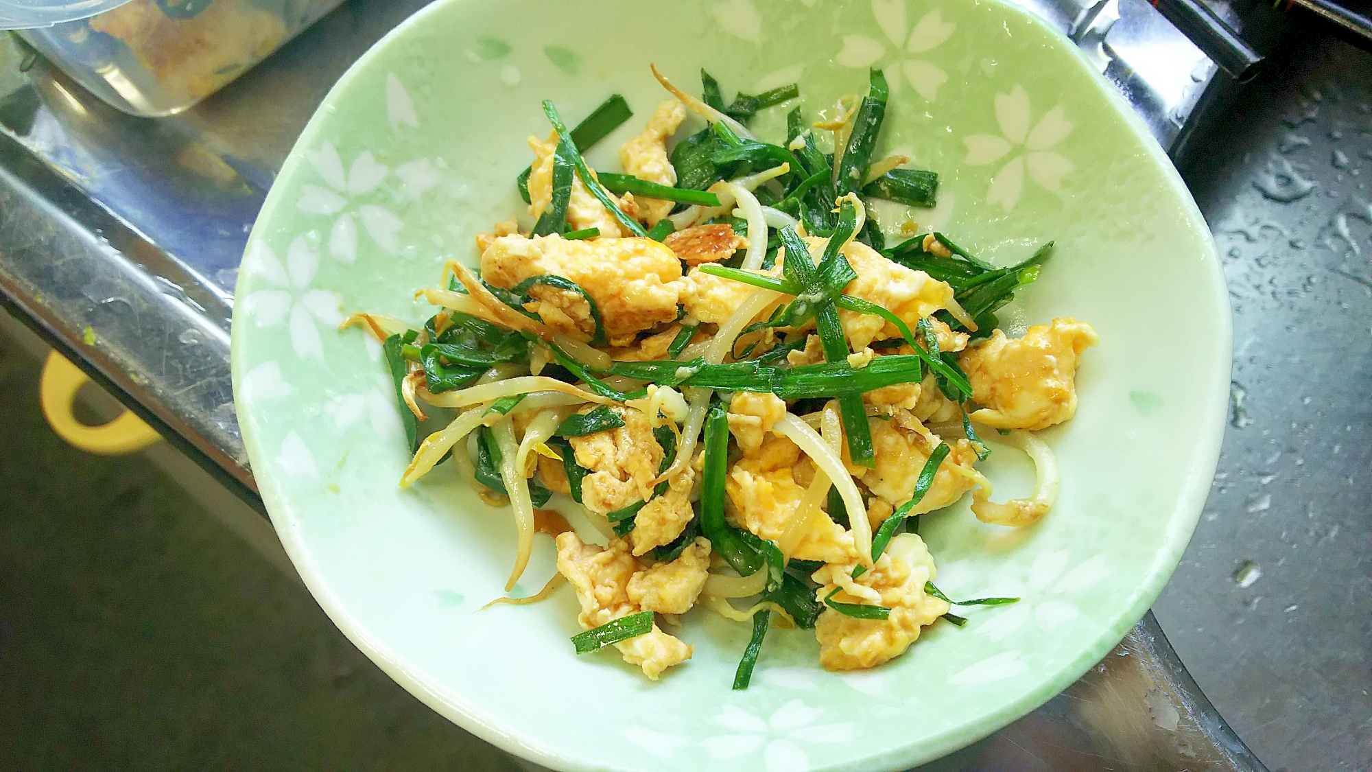 ご飯がススム ニラ卵もやし炒め レシピ 作り方 By かっぺ4217 楽天レシピ ご飯がススム ニラ卵もやし炒め レシピ 作り方 By かっぺ4217 楽天レシピ