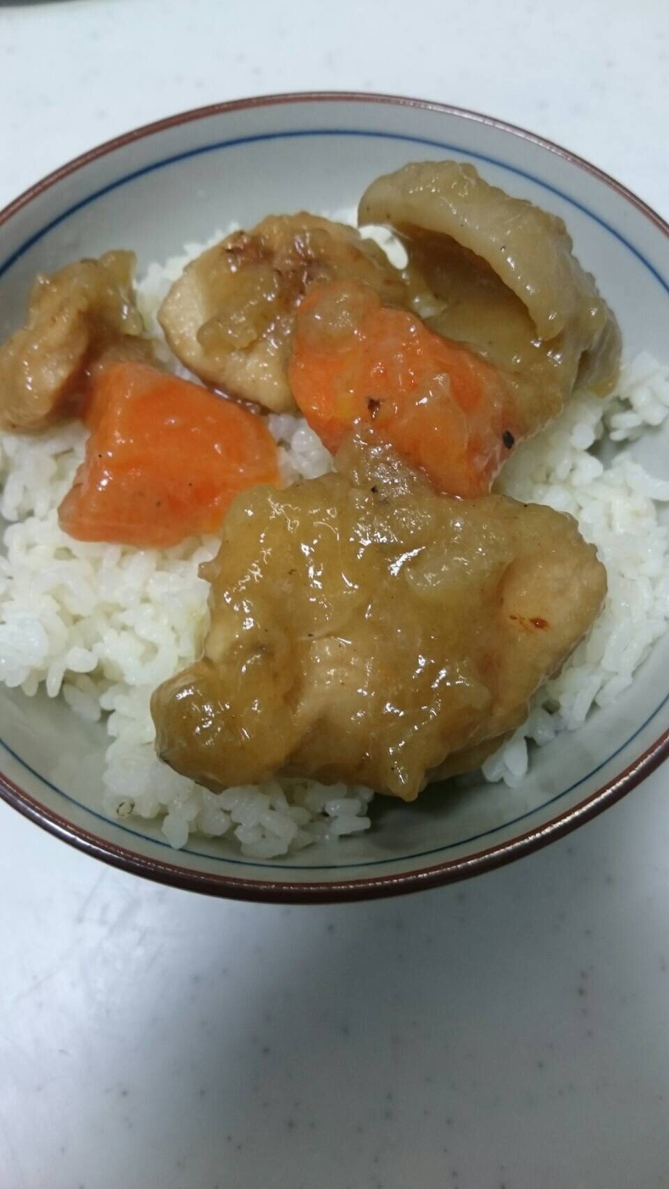 鶏と人参の照りご飯丼(*^^*)☆