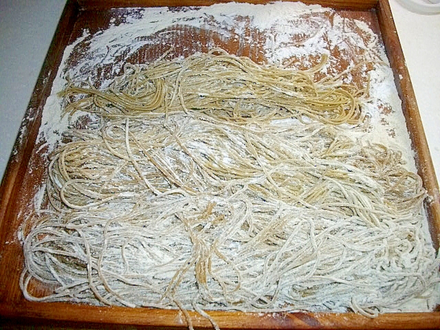 ヌードルメーカーでそばラー麺