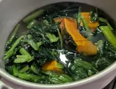 ほうれん草、かぼちゃの味噌汁