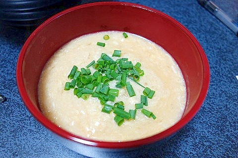 不思議な食感！　茶碗蒸し風　たまごスープ