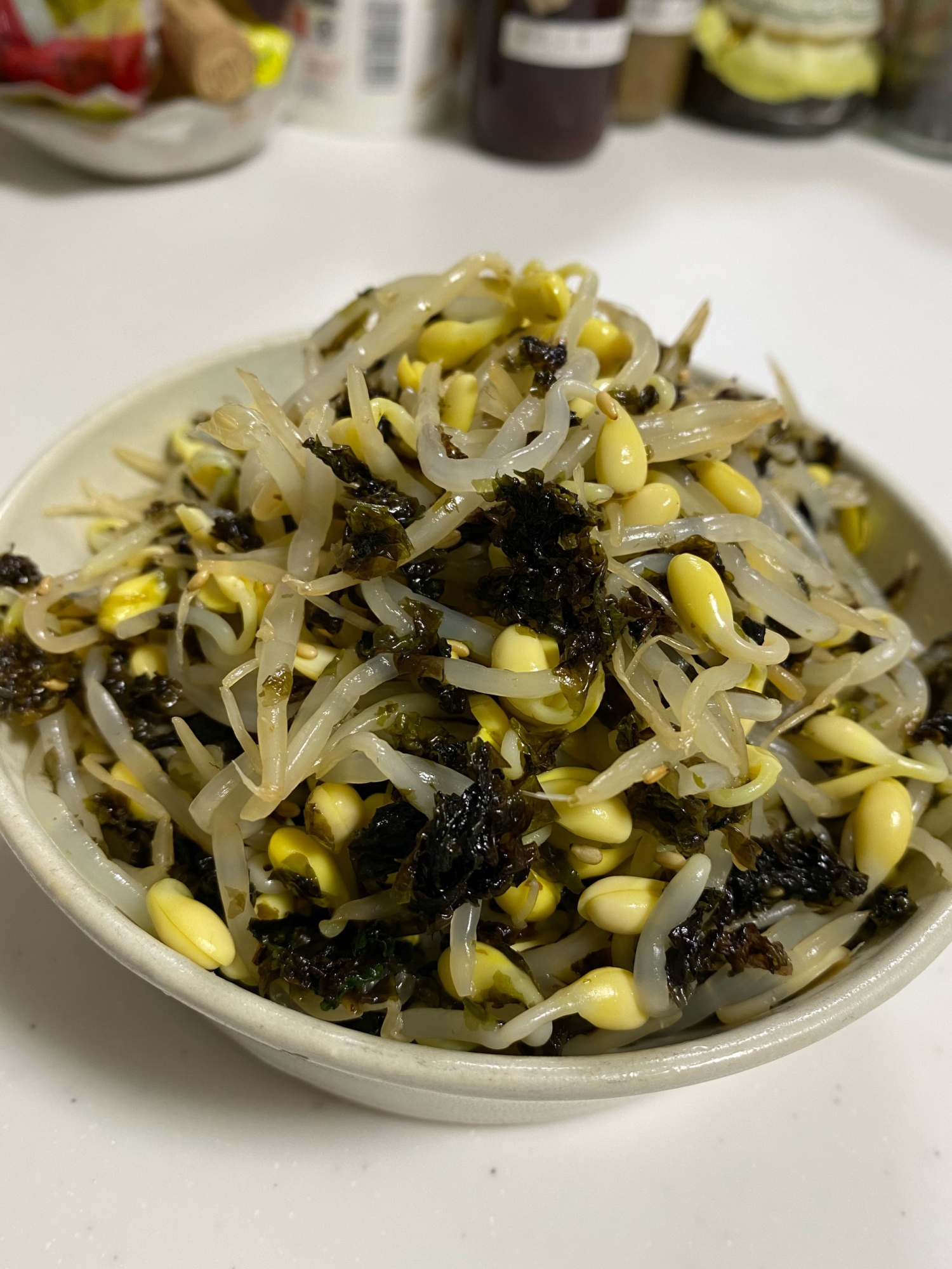 豆もやしと韓国海苔の和え物