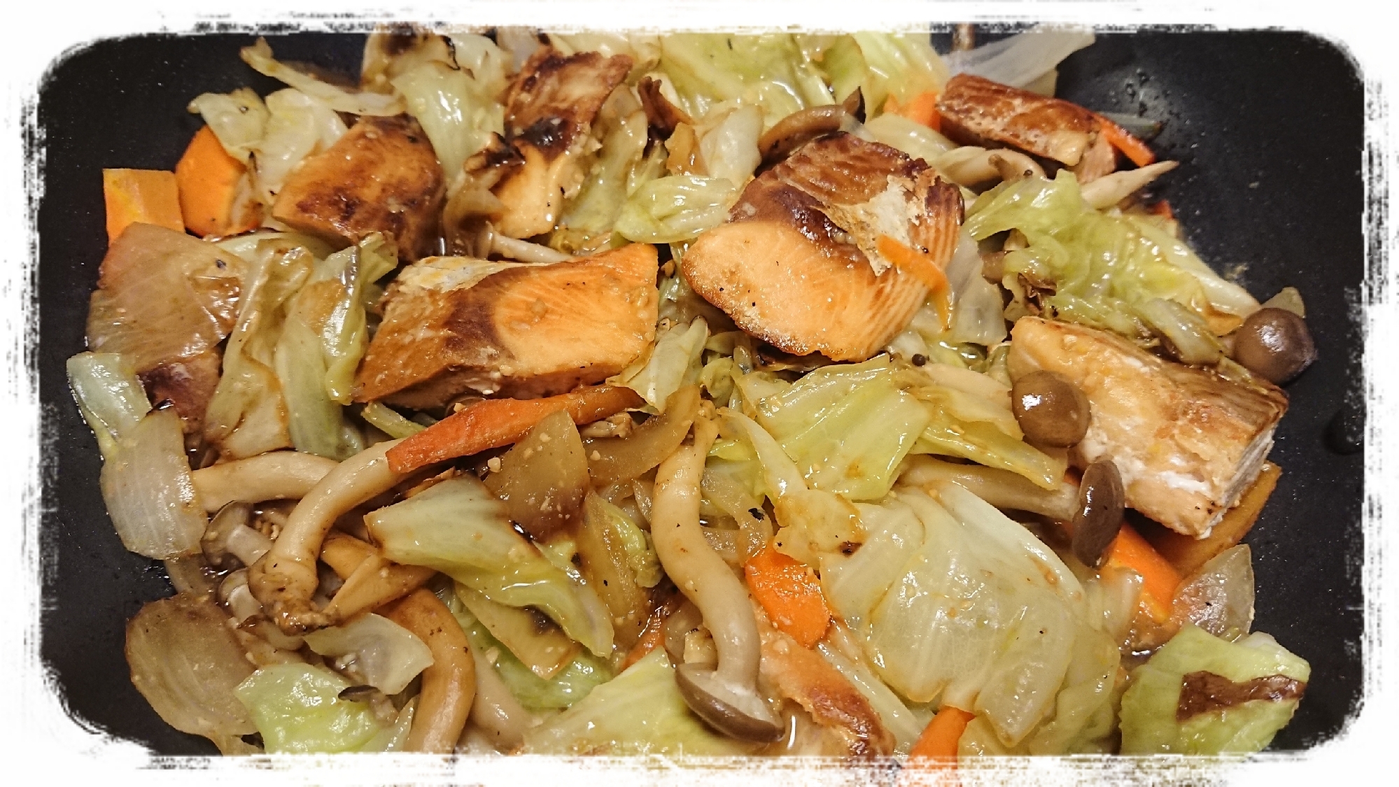 フライパンで鮭のちゃんちゃん焼き風 レシピ 作り方 By ぼーずの母ちゃん 楽天レシピ フライパンで鮭のちゃんちゃん焼き風 レシピ 作り方 By ぼーずの母ちゃん 楽天レシピ