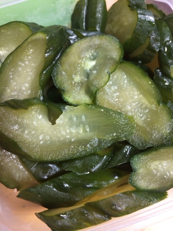 梅干しの汁漬けきゅうり レシピ 作り方 By りぽひめ 楽天レシピ