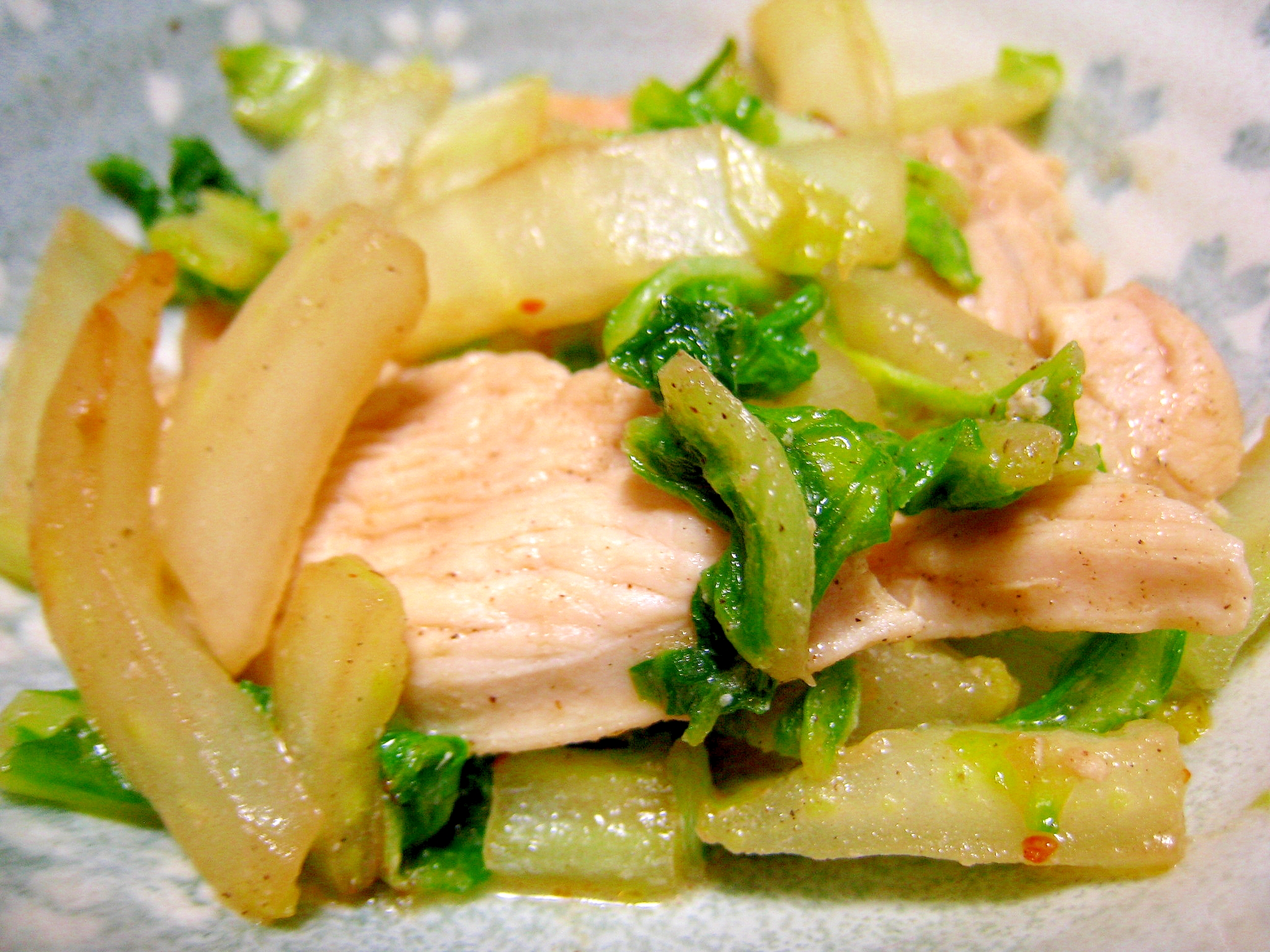 鶏肉と白菜の中華風ピリ辛炒め