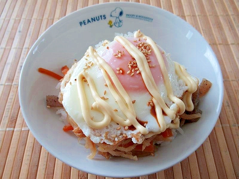 切干大根の煮物の目玉丼