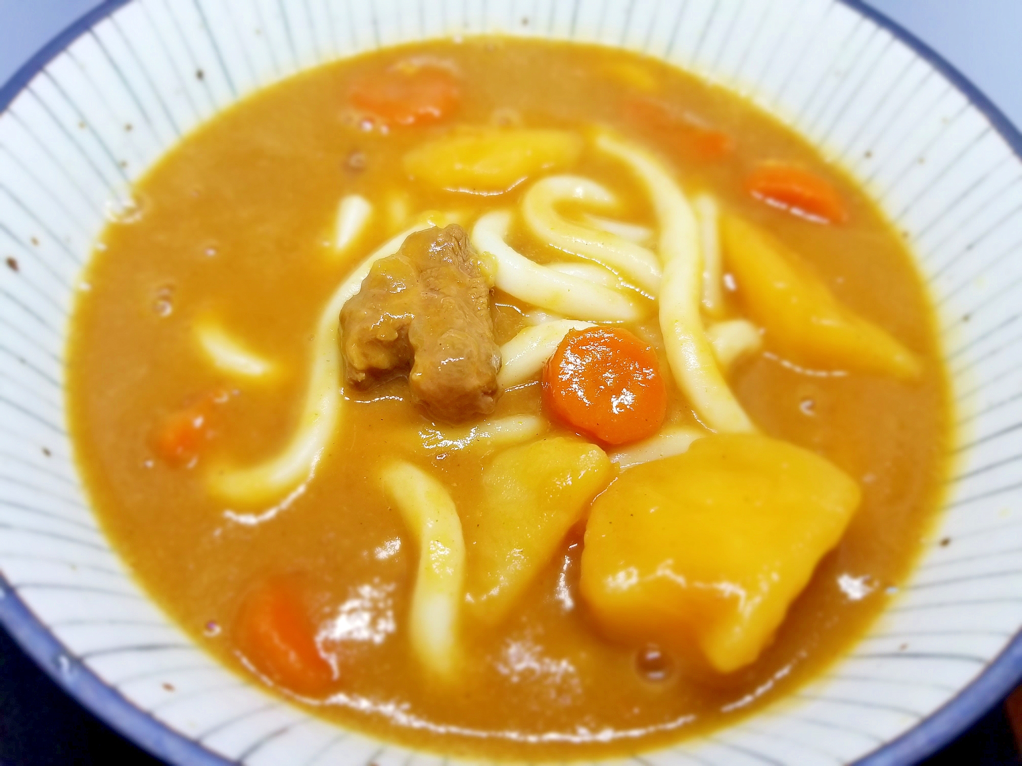 残ったカレーで簡単味噌カレーうどん