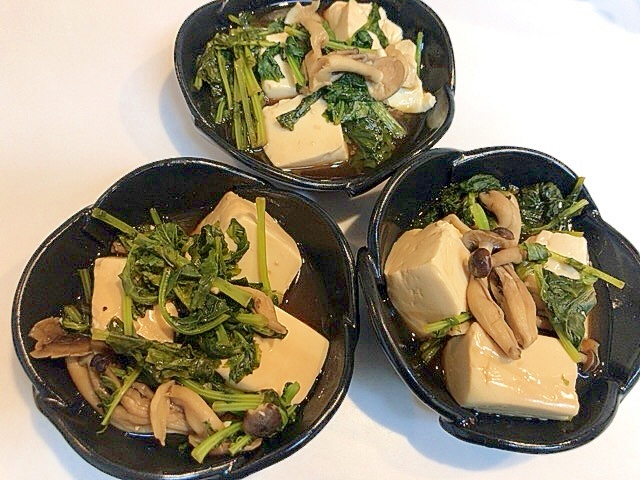 大根の葉としめじと豆腐で すき焼きのタレ煮込み レシピ 作り方 By アボカドプリン 楽天レシピ