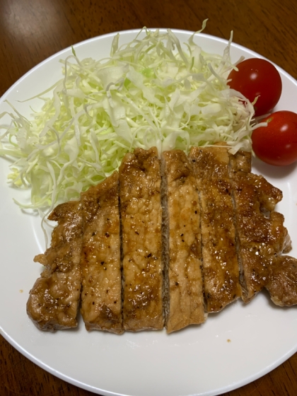 タレがとってもおいしかったです。ご飯にぴったり。