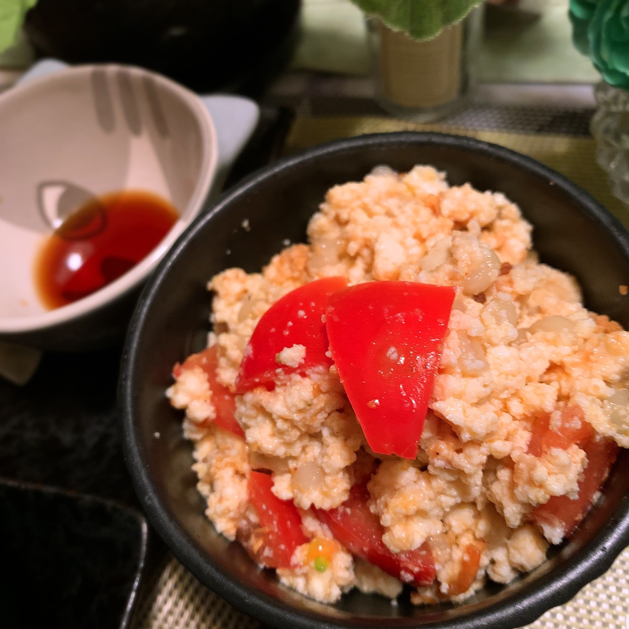 トマトともち麦の中華風白和え