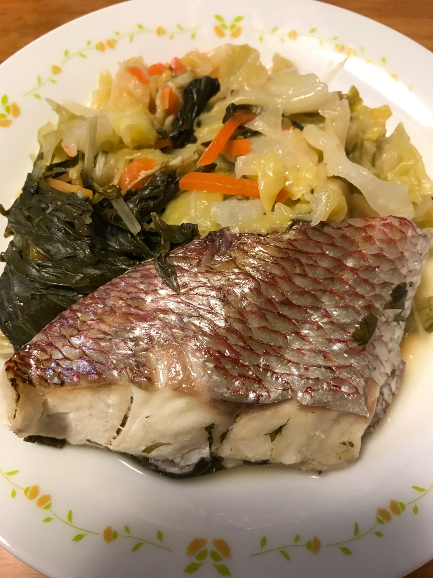 フライパンで簡単 鯛の酒蒸し レシピ 作り方 By えばんじぇりぃん 楽天レシピ フライパンで簡単 鯛の酒蒸し レシピ 作り方 By えばんじぇりぃん 楽天レシピ