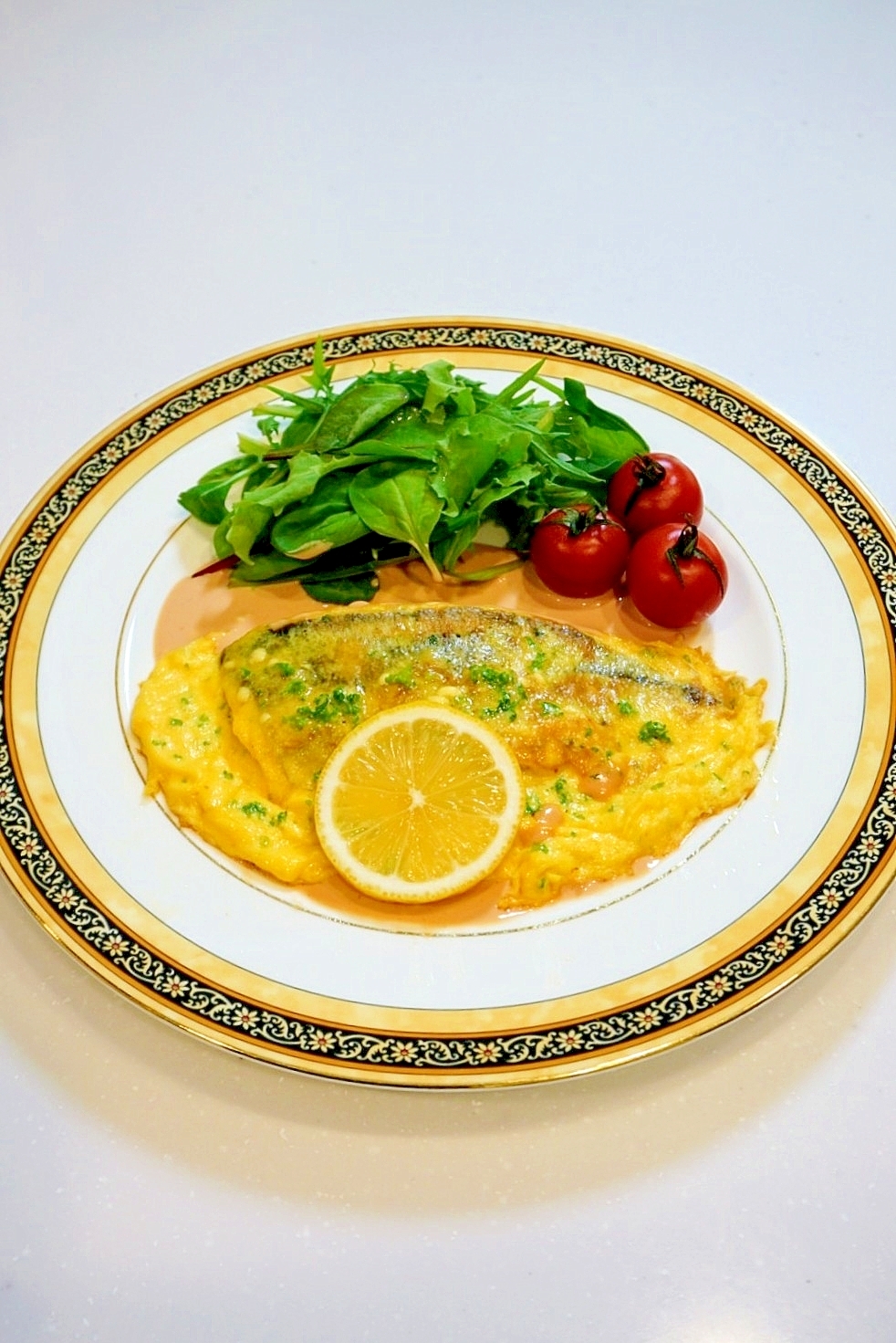 ふわふわで美味!アジのピカタ・オーロラソース添え