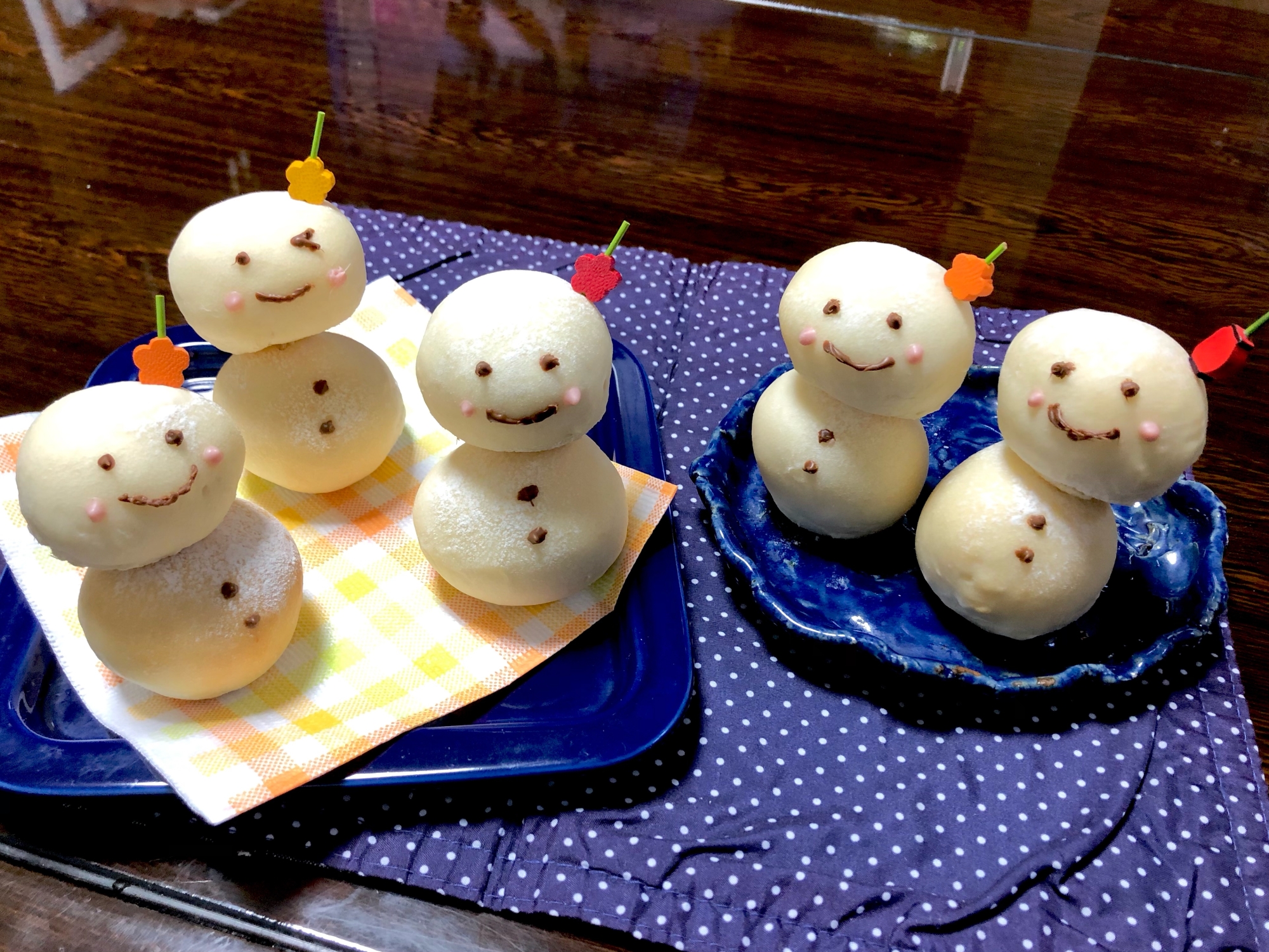 白パンで可愛い 雪だるまパン レシピ 作り方 By 善ちゃん 楽天レシピ