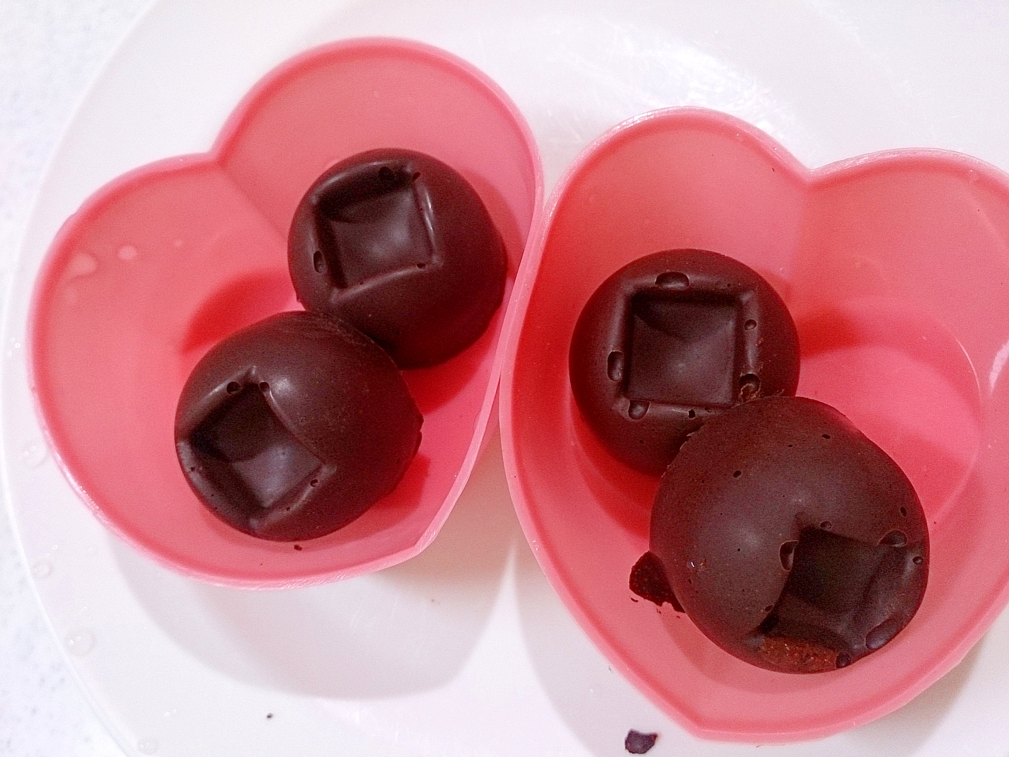 ビターチョコを使って1番シンプル 手作りチョコ レシピ 作り方 By Hideok8 楽天レシピ