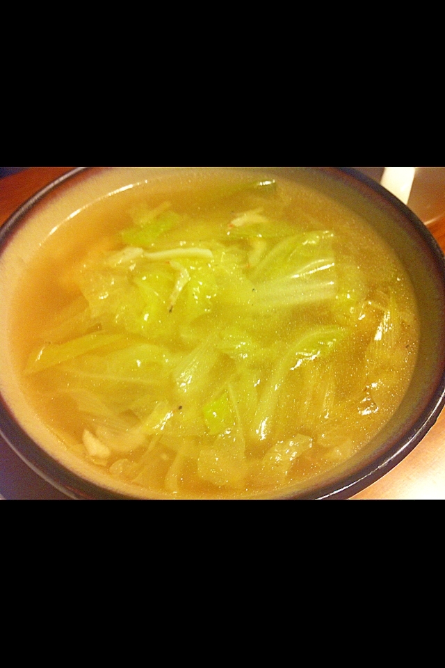 白菜とエビ団子の中華スープ