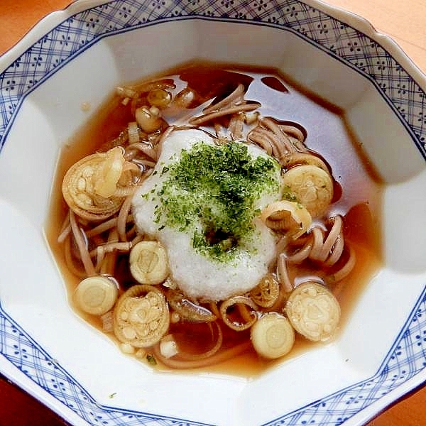 ７分で本職もビックリ！？美味しい出汁でとろろ蕎麦♪