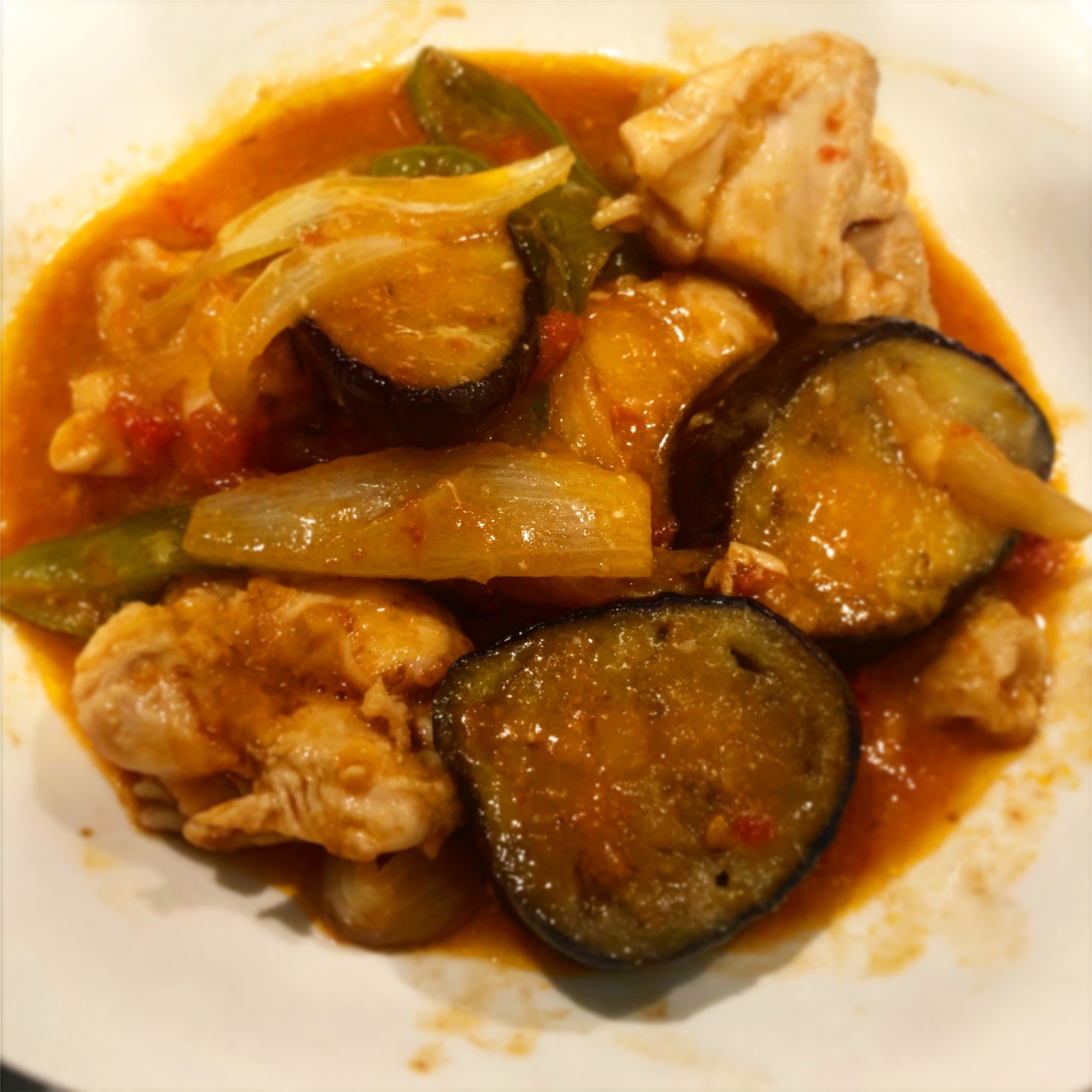 トマト缶で 和風鶏肉と夏野菜炒め レシピ 作り方 By ゆきぷーさん 楽天レシピ トマト缶で 和風鶏肉と夏野菜炒め レシピ 作り方 By ゆきぷーさん 楽天レシピ