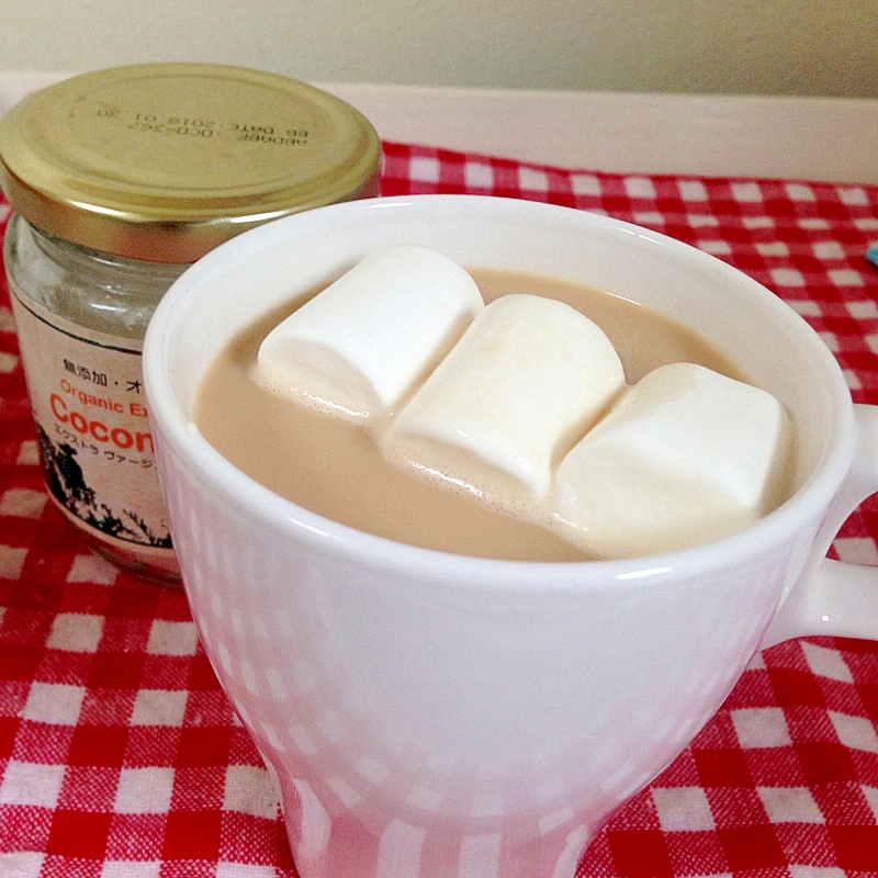 ココナッツオイルとマシュマロのカフェオレ♡