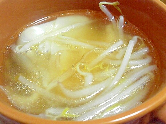エビワンタンともやしの中華スープ