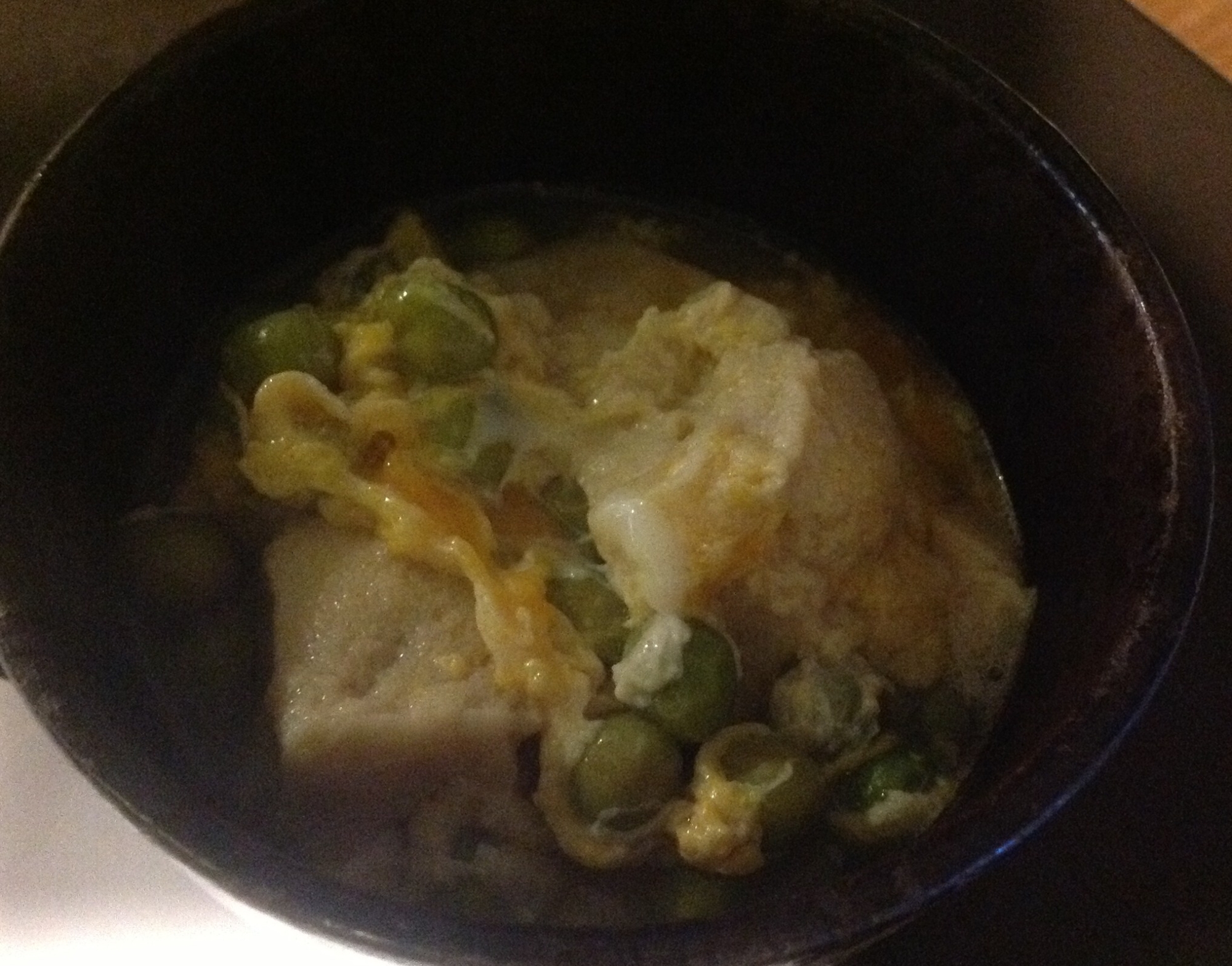 えんどう豆と冷凍豆腐の卵とじ
