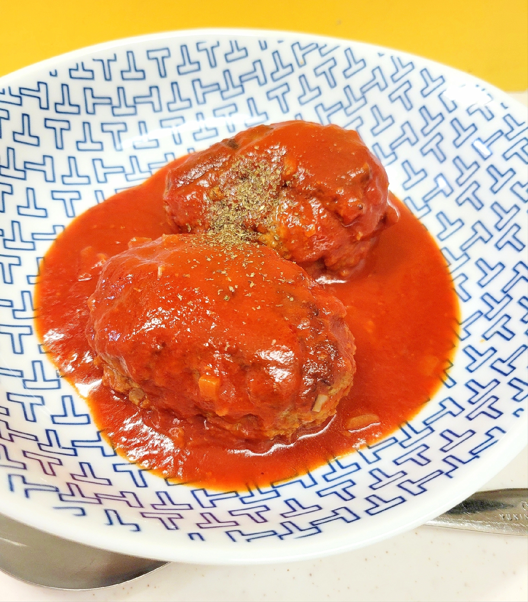 簡単(^^)煮込みハンバーグ／オートミール入り♪