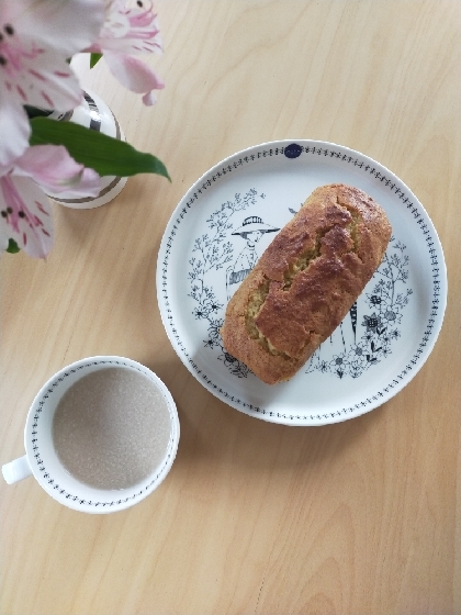 ホットケーキミックスで超簡単☆酒粕ケーキ