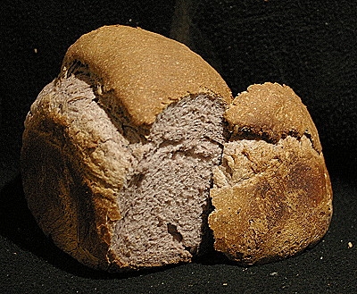 リッチなブルーベリーパン　2斤