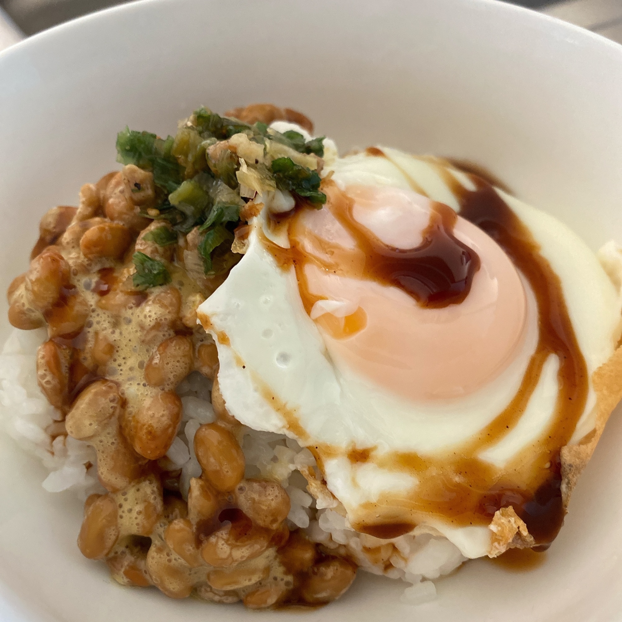 健康朝ごはん 目玉焼き納豆ご飯 レシピ 作り方 By Tina2020 楽天レシピ