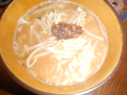 ラーメンの具(豚ミンチとシャキシャキもやし炒め)