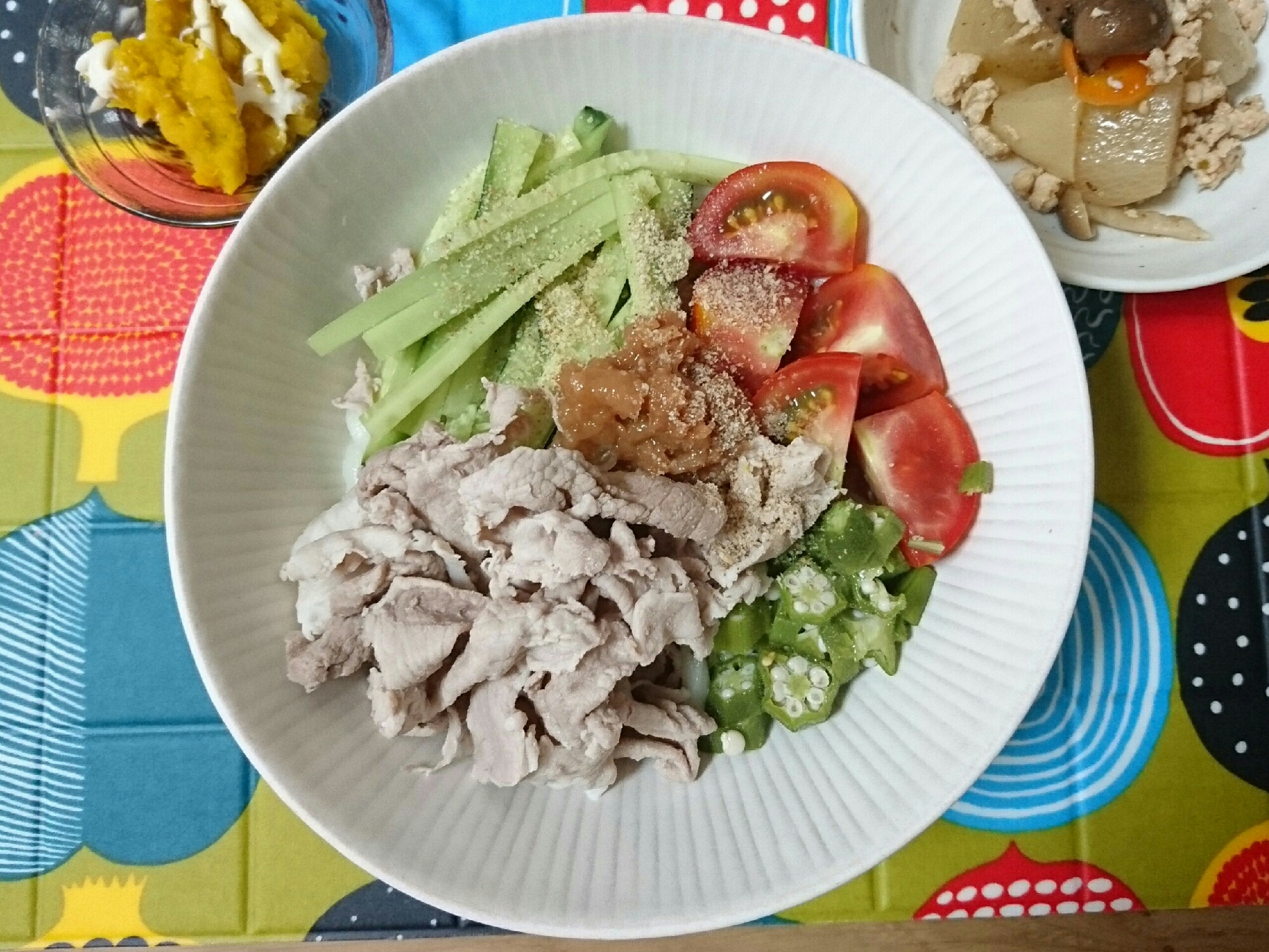 冷しゃぶサラダうどん