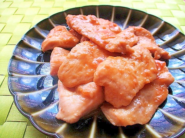 鶏むね肉のレモン味噌照り焼き