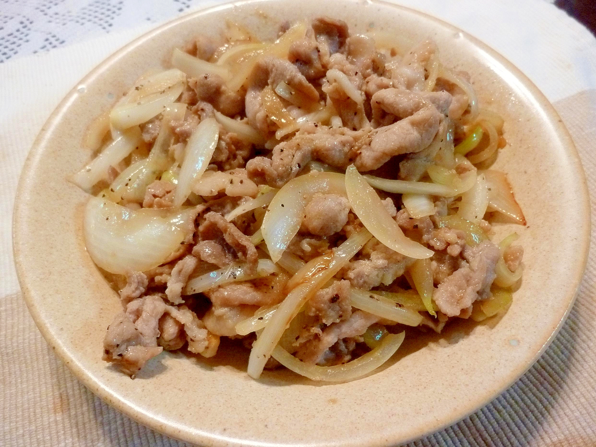 ☆鶏ガラ塩糀スープの素で♪　豚肉の中華炒め☆