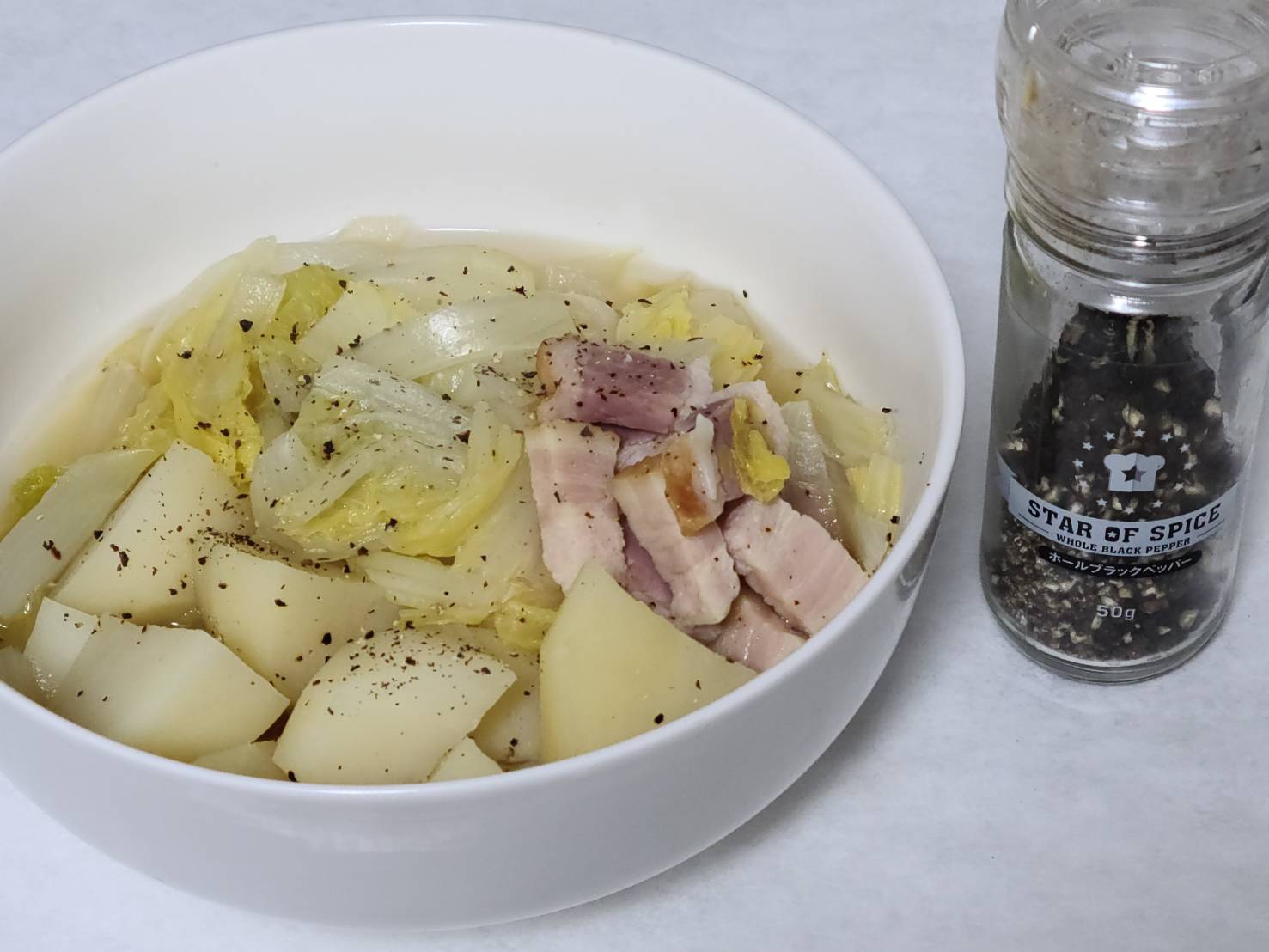 白菜とジャガイモのコンソメ煮