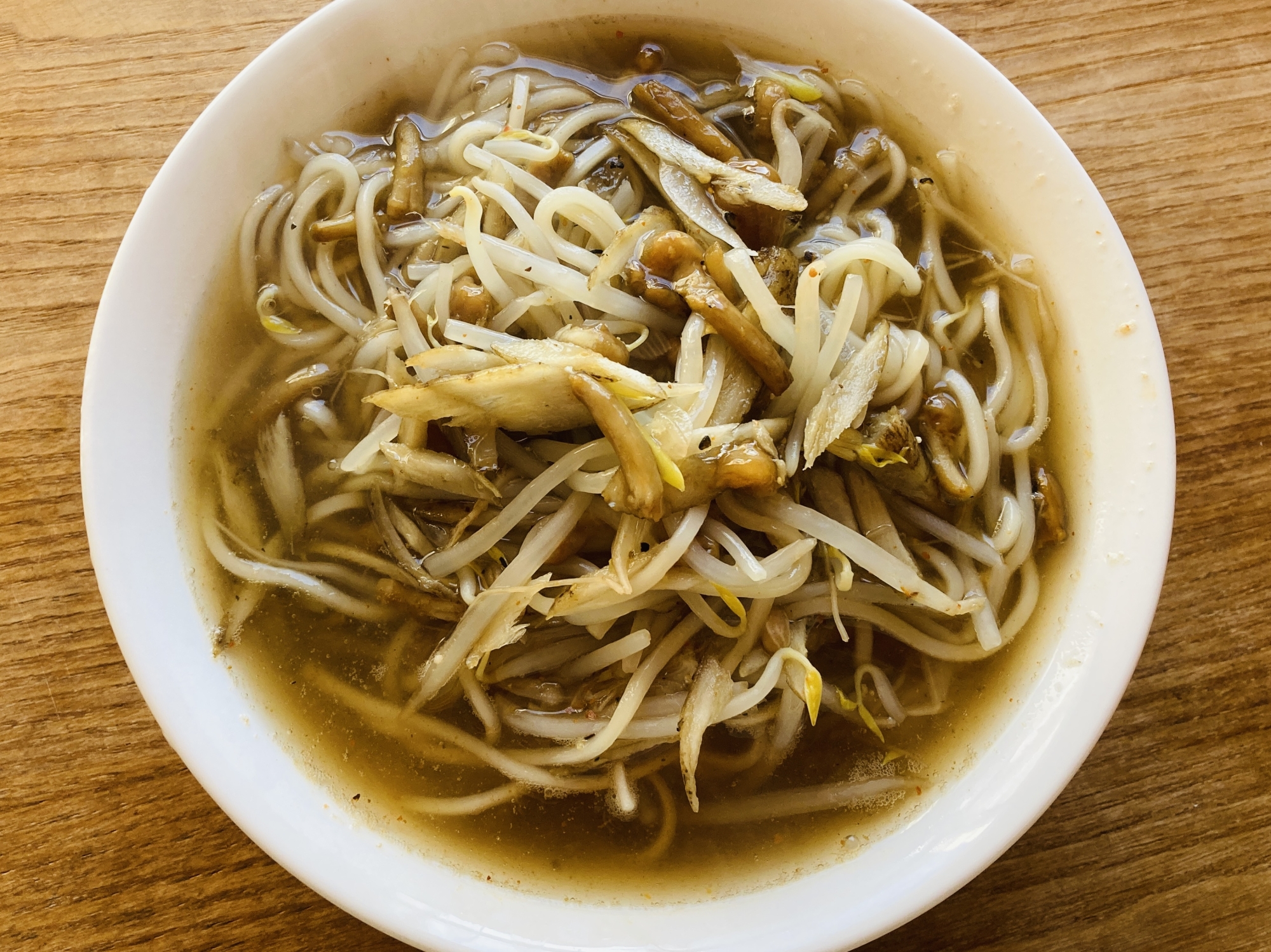 ごぼうともやしのにゅうめん