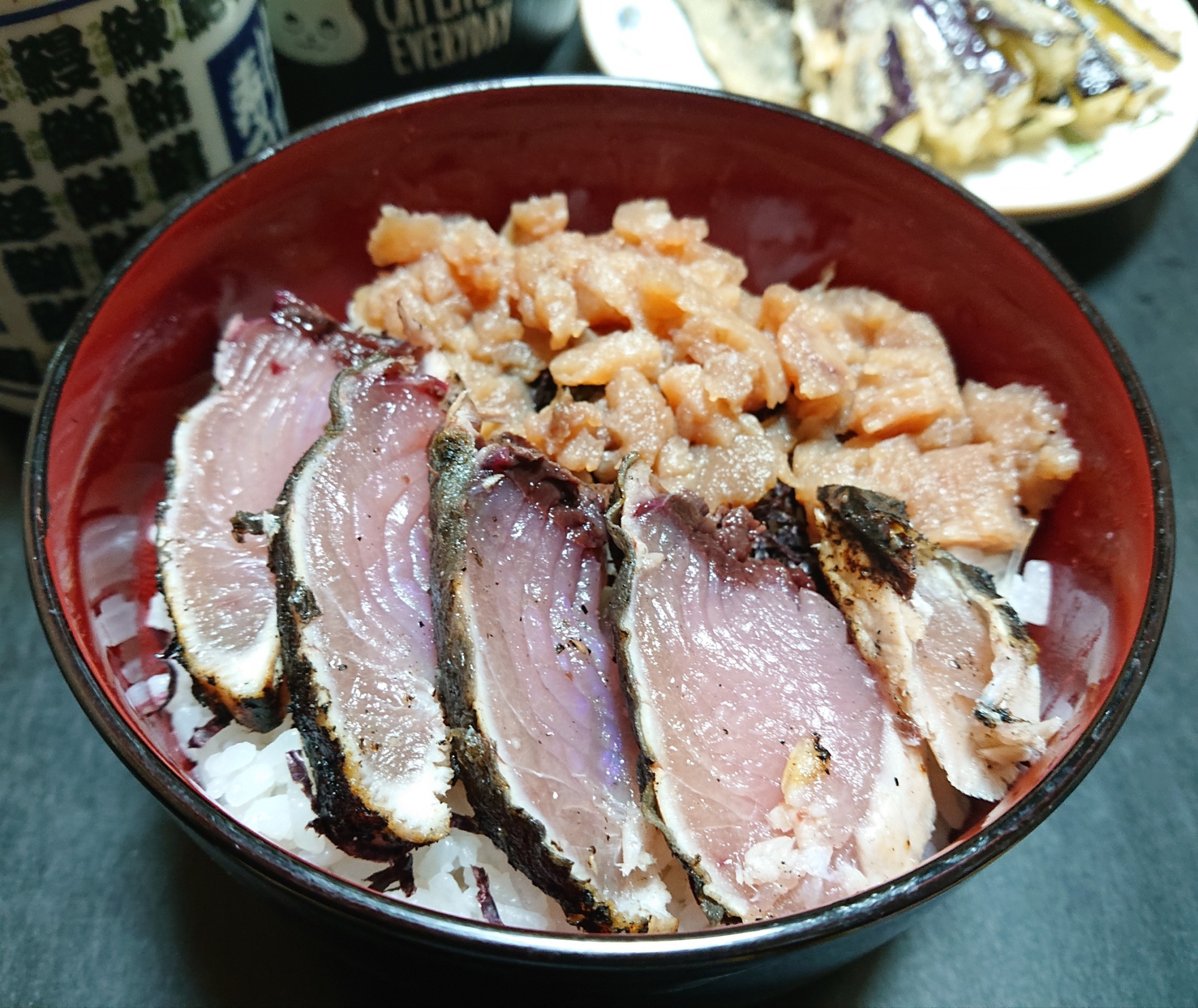 マグロのたたき親子丼
