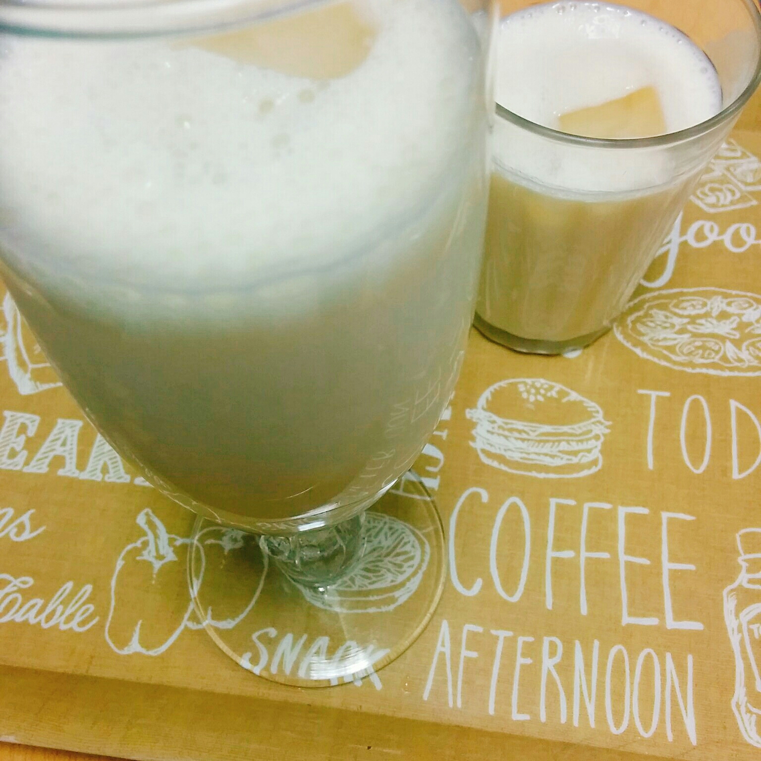 簡単 バナナ パイナップルのミックスジュース レシピ 作り方 By あんごるぁうさぎ 楽天レシピ