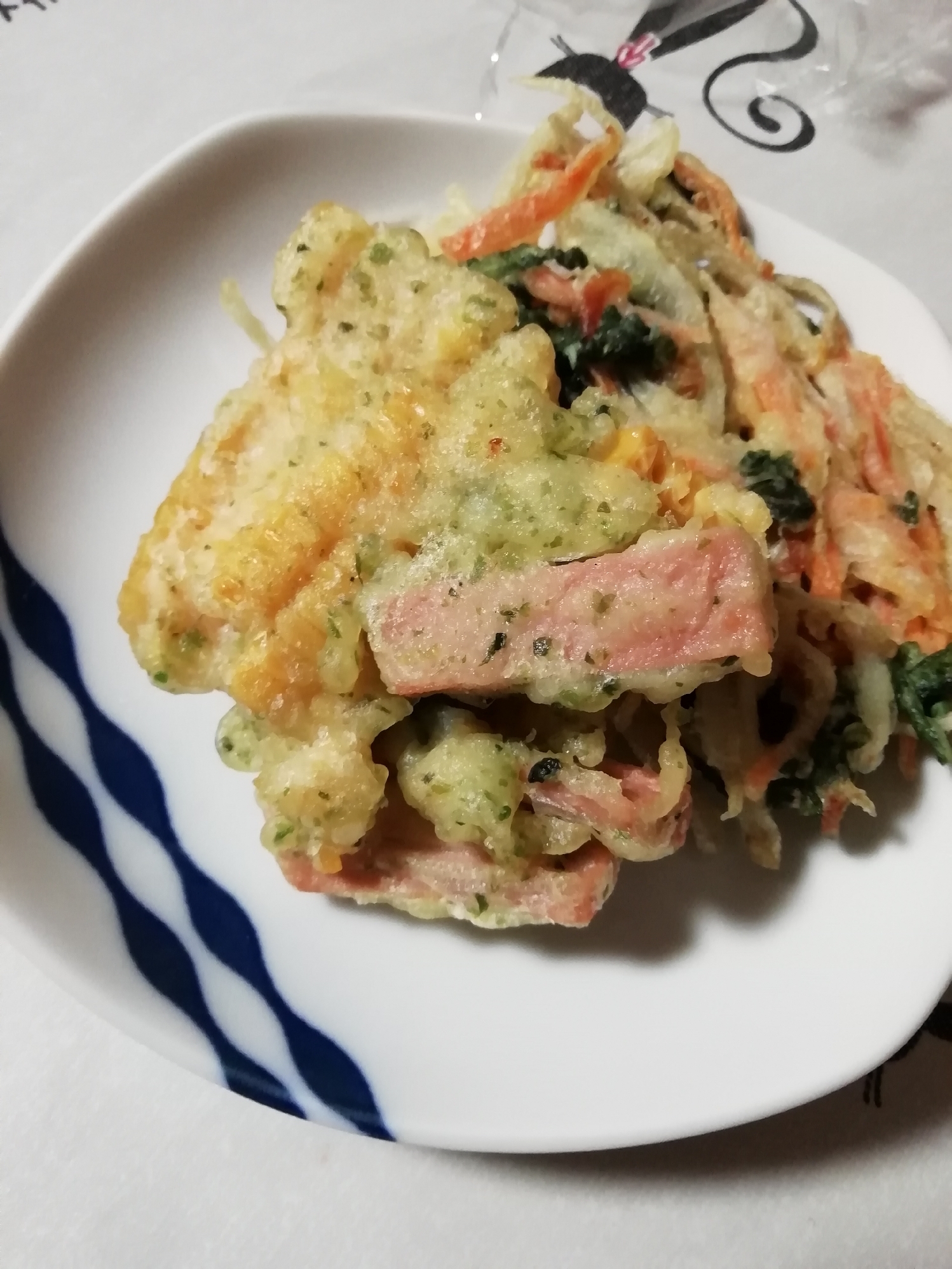 子供大好き＊とうもろこしと魚肉ソーセージのかき揚げ