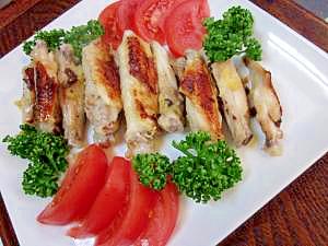 皮がパリパリ グリルパンで鶏手羽のガーリック焼 レシピ 作り方 By Startrek 楽天レシピ