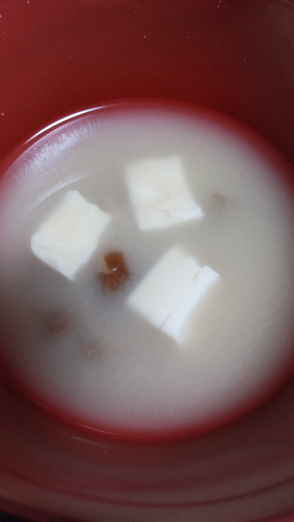豆腐となめこ味噌汁