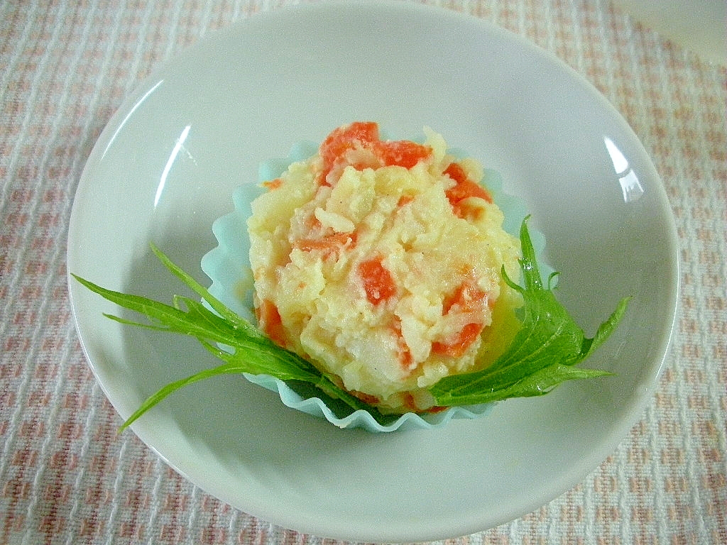 ☆マヨネーズとソース味のポテトサラダ☆