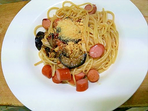 茄子とウインナーの醤油スパ・ピリ辛