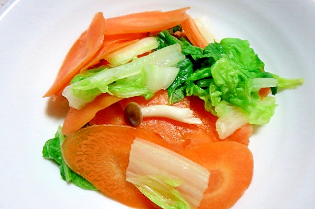 フライパンで温野菜サラダ