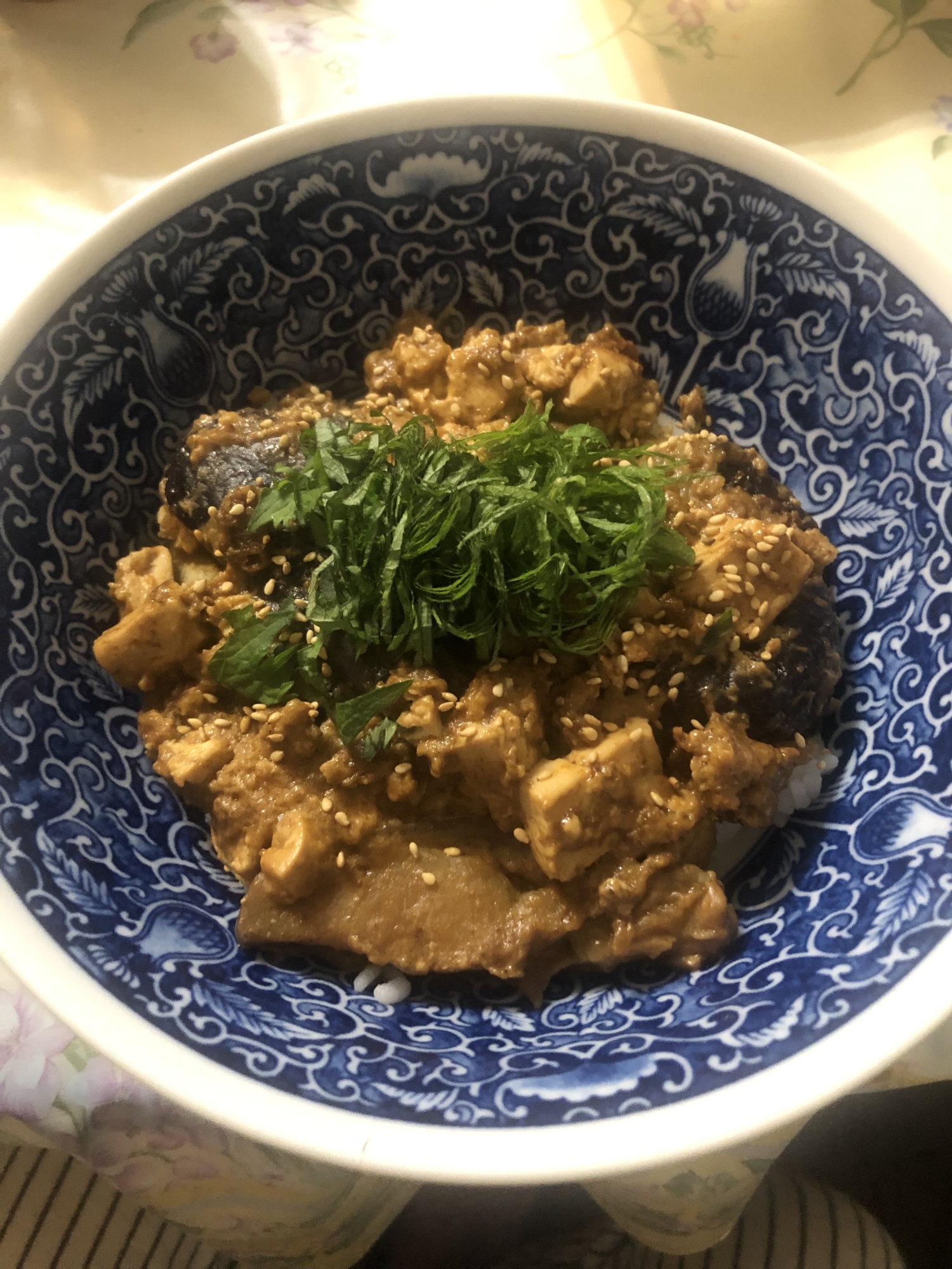 坦々ナス豆腐丼