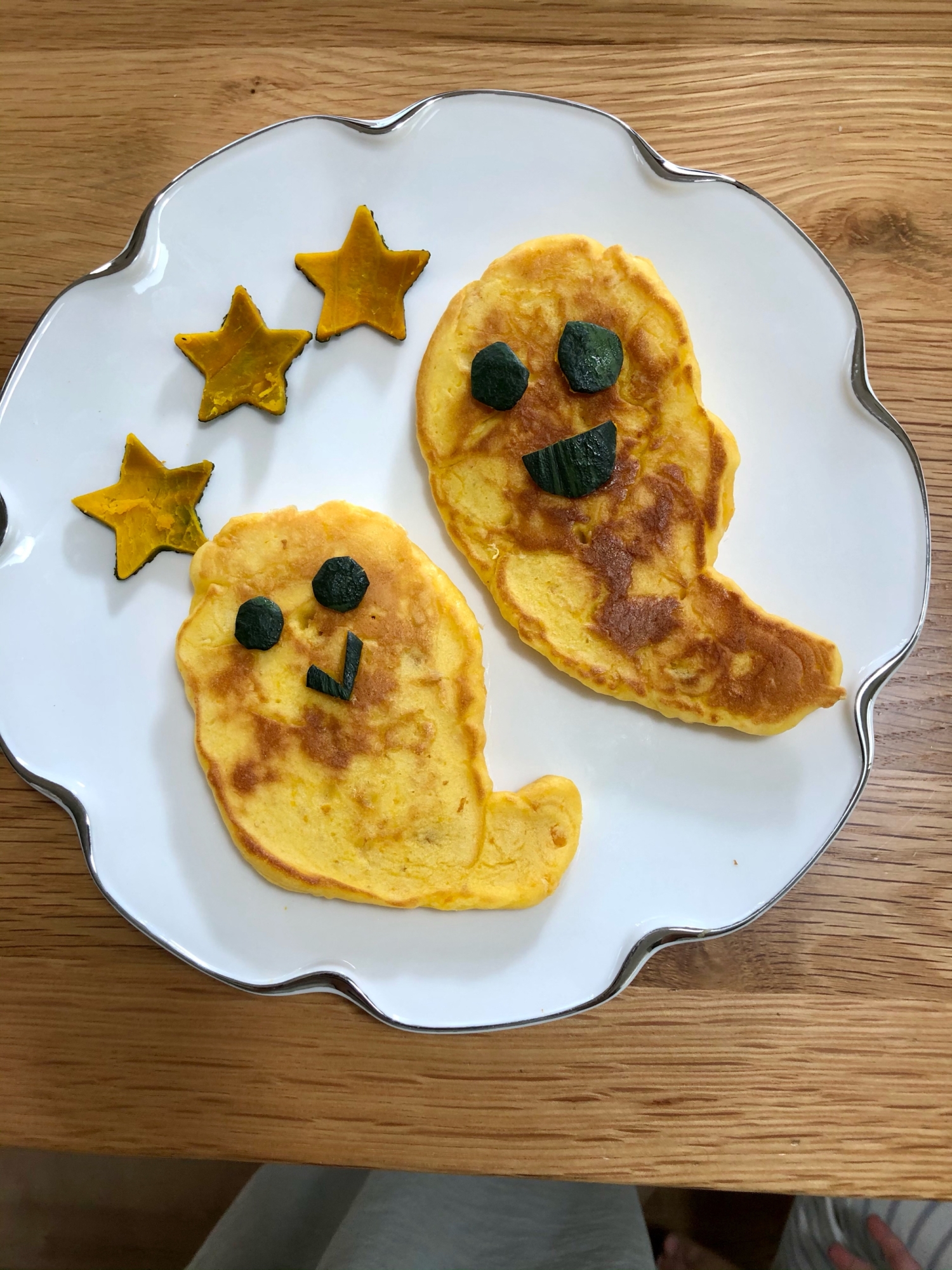 ハロウィンに♪かぼちゃのおばけパンケーキ レシピ・作り方 by 
