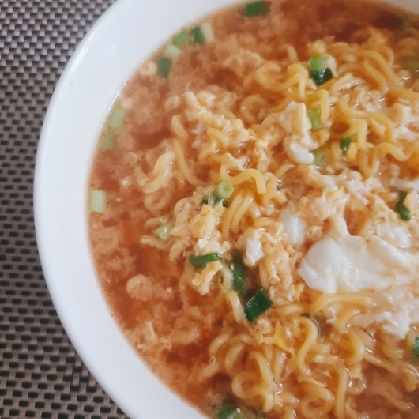 ごまとラー油の卵とじラーメン