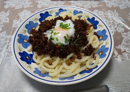 簡単！レトルトカレーでキーマカレー風うどん