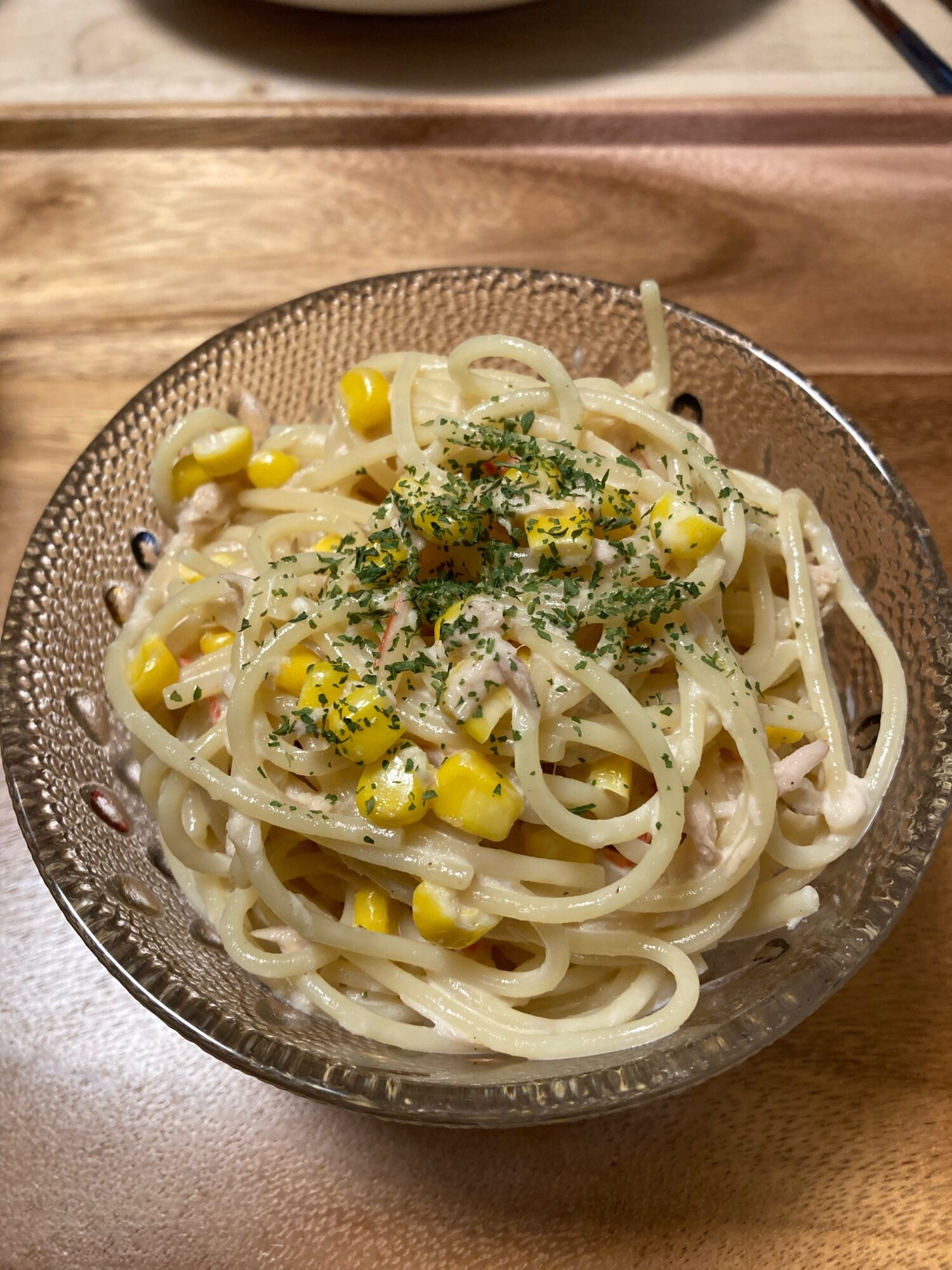 自作作品中皿、soup皿、スパゲッティ、サラダなど。 A filling pasta recipe that's also great for making in
