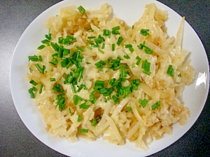 千切りじゃがいものチーズ焼き